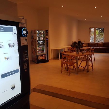 Hotelik Okecie 39 - Nocleg I Parking Blisko Lotnisko Okecie Warsaw Luaran gambar
